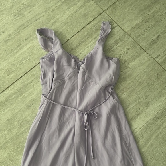 Wild fable maxi dress zips in the back lace detail on front - Picture 3 of 4